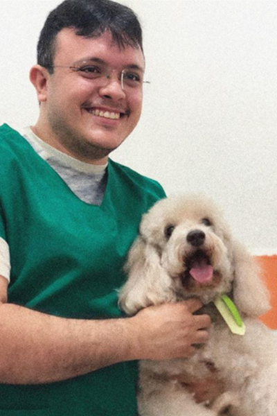 Dr Edgar Neto